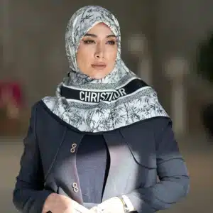 روسری ابریشم کجراه قواره 90