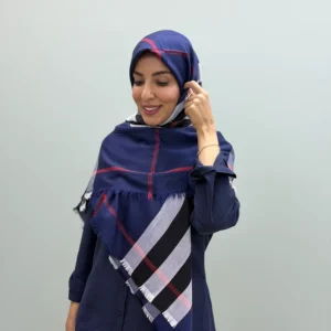 روسری کشمیر طرح باربری قواره ۱۴۰ دور ریش وارداتی سرمه ای
