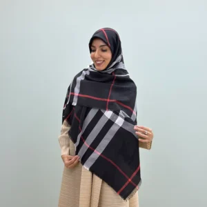روسری کشمیر طرح باربری قواره ۱۴۰ دور ریش وارداتی مشکی