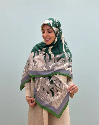 روسری کشمیر چهار فصل دور دست‌دوز قواره ۱۴۰ - RG140062