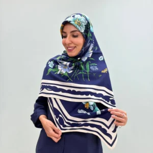 روسری کشمیر چهار فصل دور دست‌دوز قواره ۱۴۰ سرمه ای